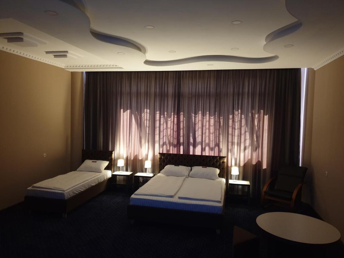 Lex Trend Hotel イルピン エクステリア 写真