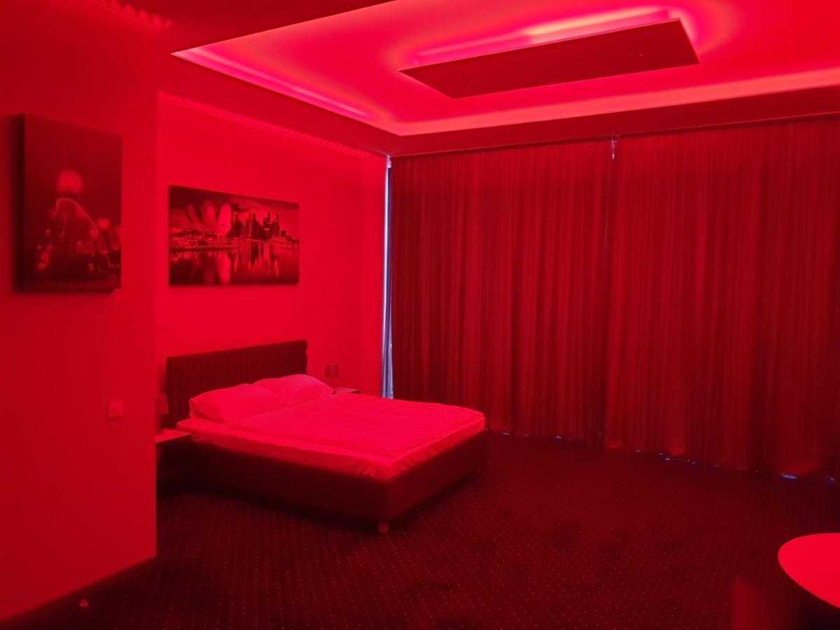 Lex Trend Hotel イルピン エクステリア 写真