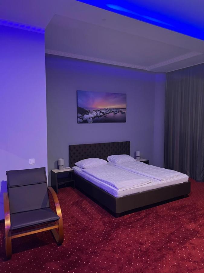 Lex Trend Hotel イルピン エクステリア 写真