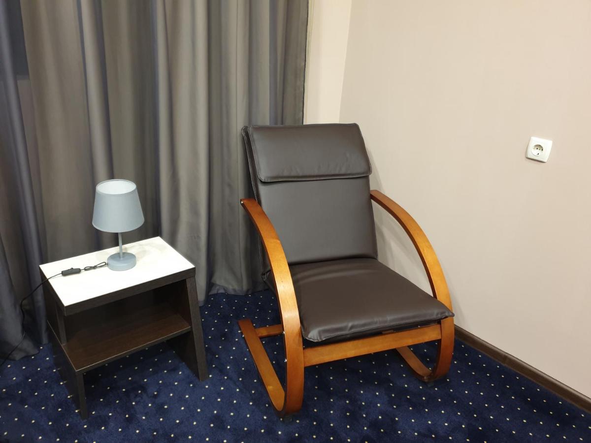Lex Trend Hotel イルピン エクステリア 写真